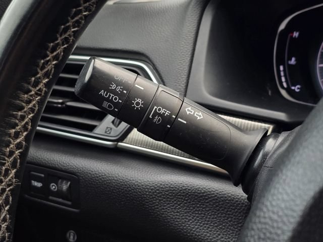 Used 2020 Honda Accord Sport image 29