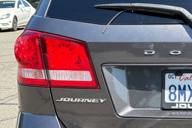 Used 2019 Dodge Journey SE w/ Blacktop Package FWD image 48