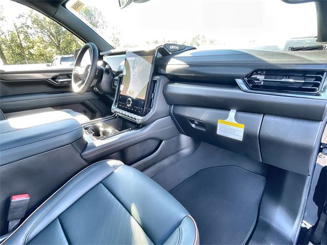 New 2026 GMC Yukon AT4 image 30