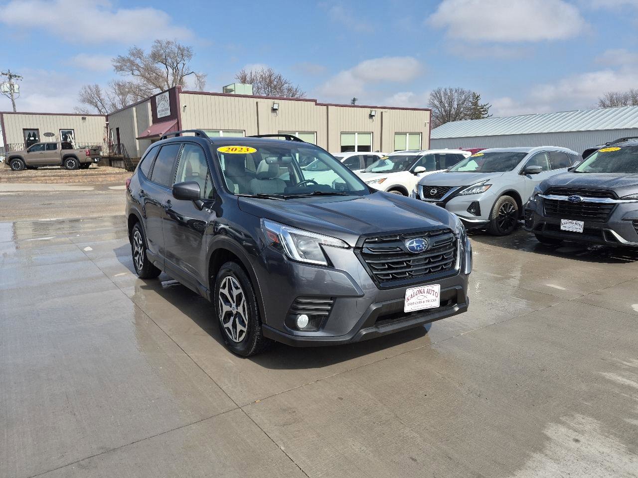 Used 2023 Subaru Forester Premium w/ Popular Package #1 image 4