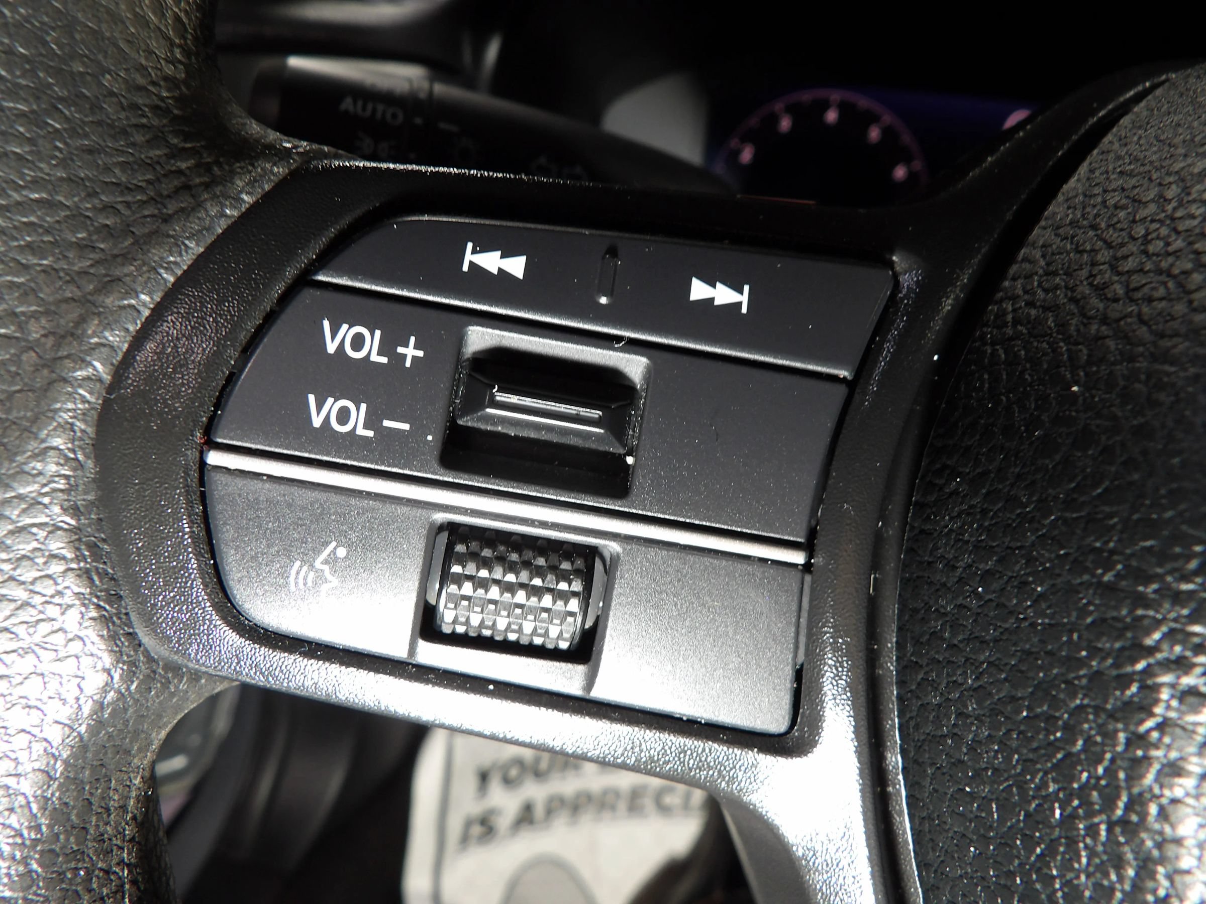 Used 2025 Honda Accord LX image 17