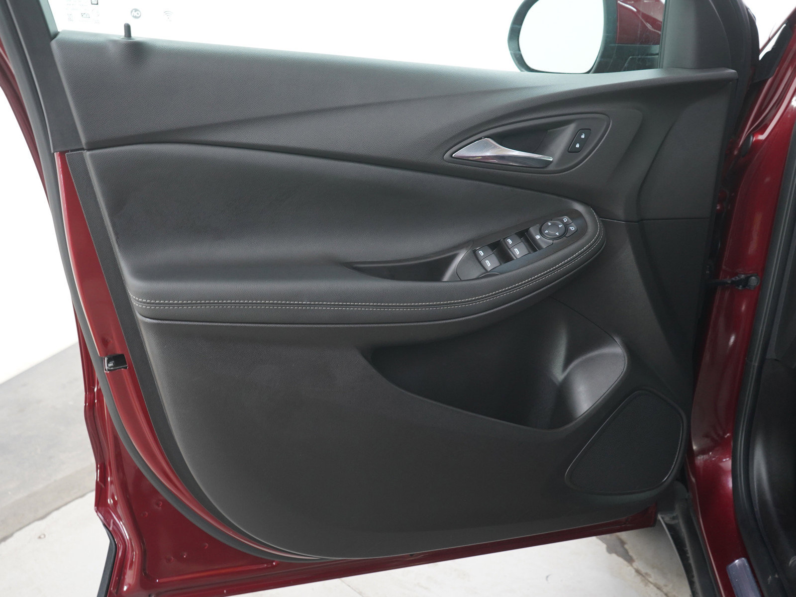Used 2023 Buick Encore GX Preferred w/ Cold Weather Comfort Package FWD image 20