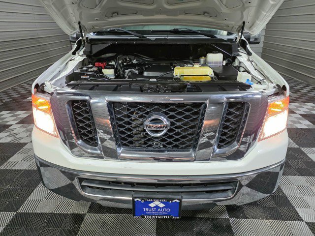 Used 2018 Nissan NV 3500 SV image 30