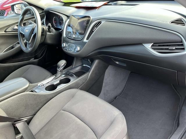 Used 2022 Chevrolet Malibu LT image 21