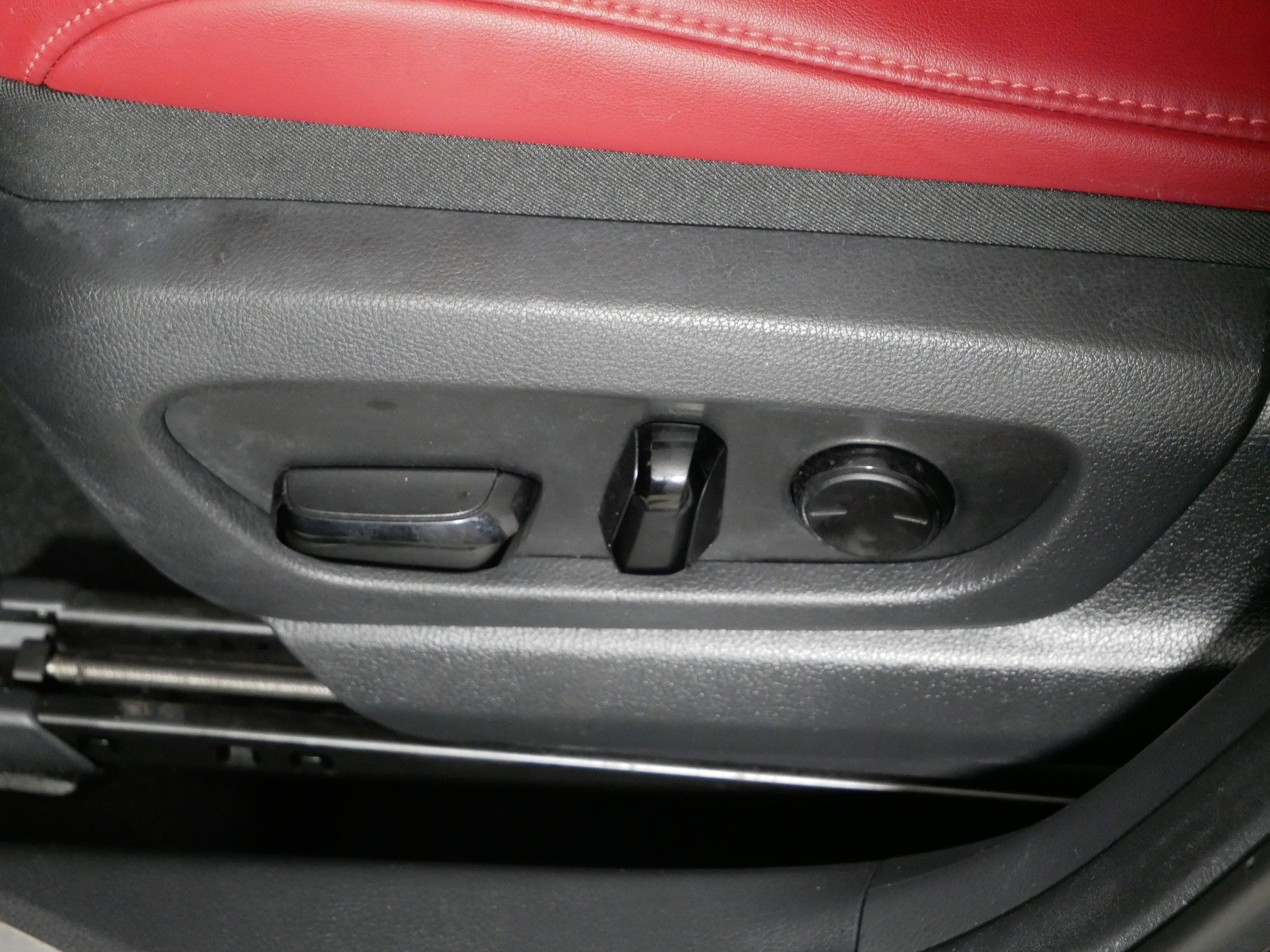 Used 2020 Lexus UX 250h F Sport image 20