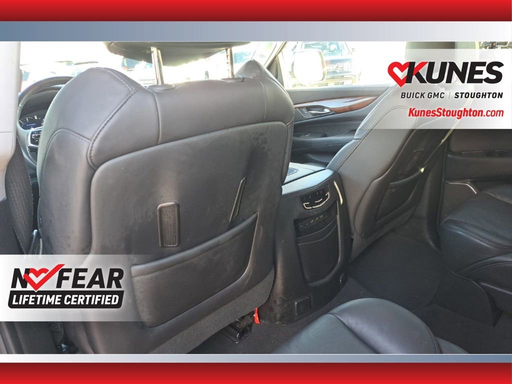 Used 2018 Cadillac Escalade Premium Luxury image 44