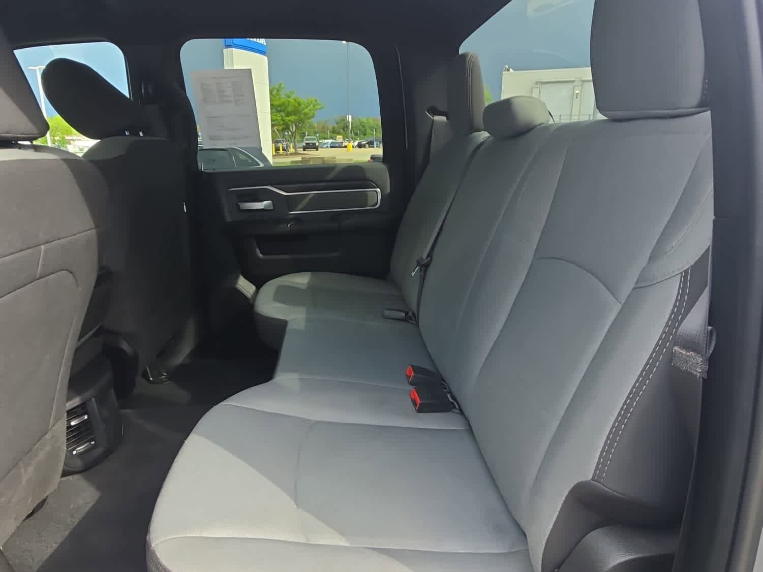 Used 2022 RAM 2500 Big Horn AWD/4WD image 37