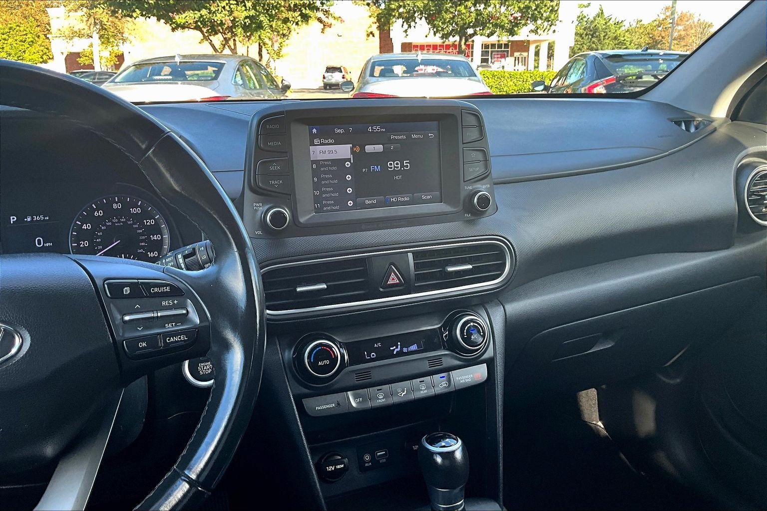 Used 2018 Hyundai Kona Limited AWD/4WD image 6