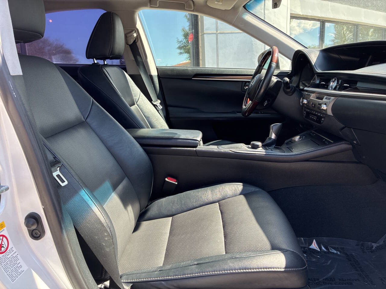 Used 2017 Lexus ES 350 FWD image 12