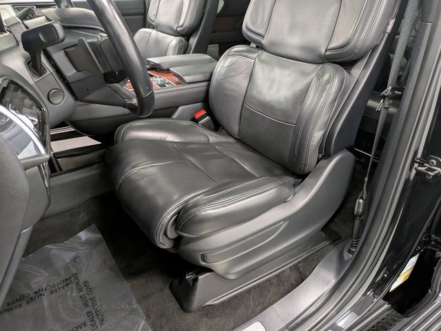 Certified 2023 Lincoln Navigator Reserve image 9