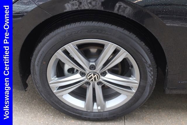 Used 2024 Volkswagen Jetta SE image 10