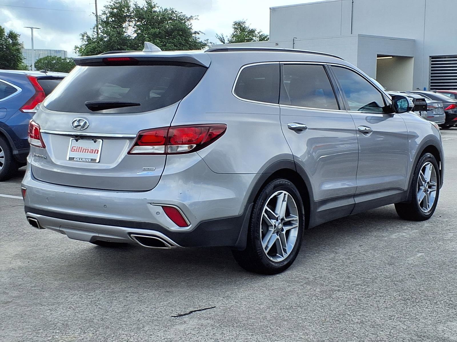 Used 2017 Hyundai Santa Fe SE FWD image 25
