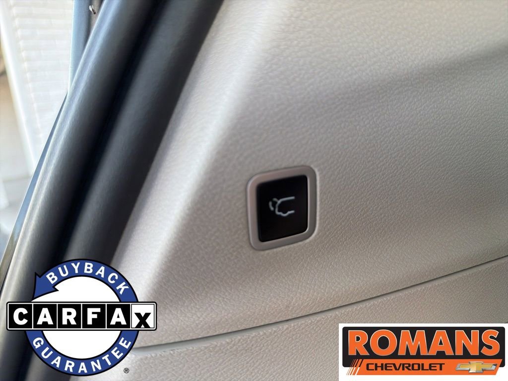 Used 2024 Chrysler Pacifica Select FWD image 23