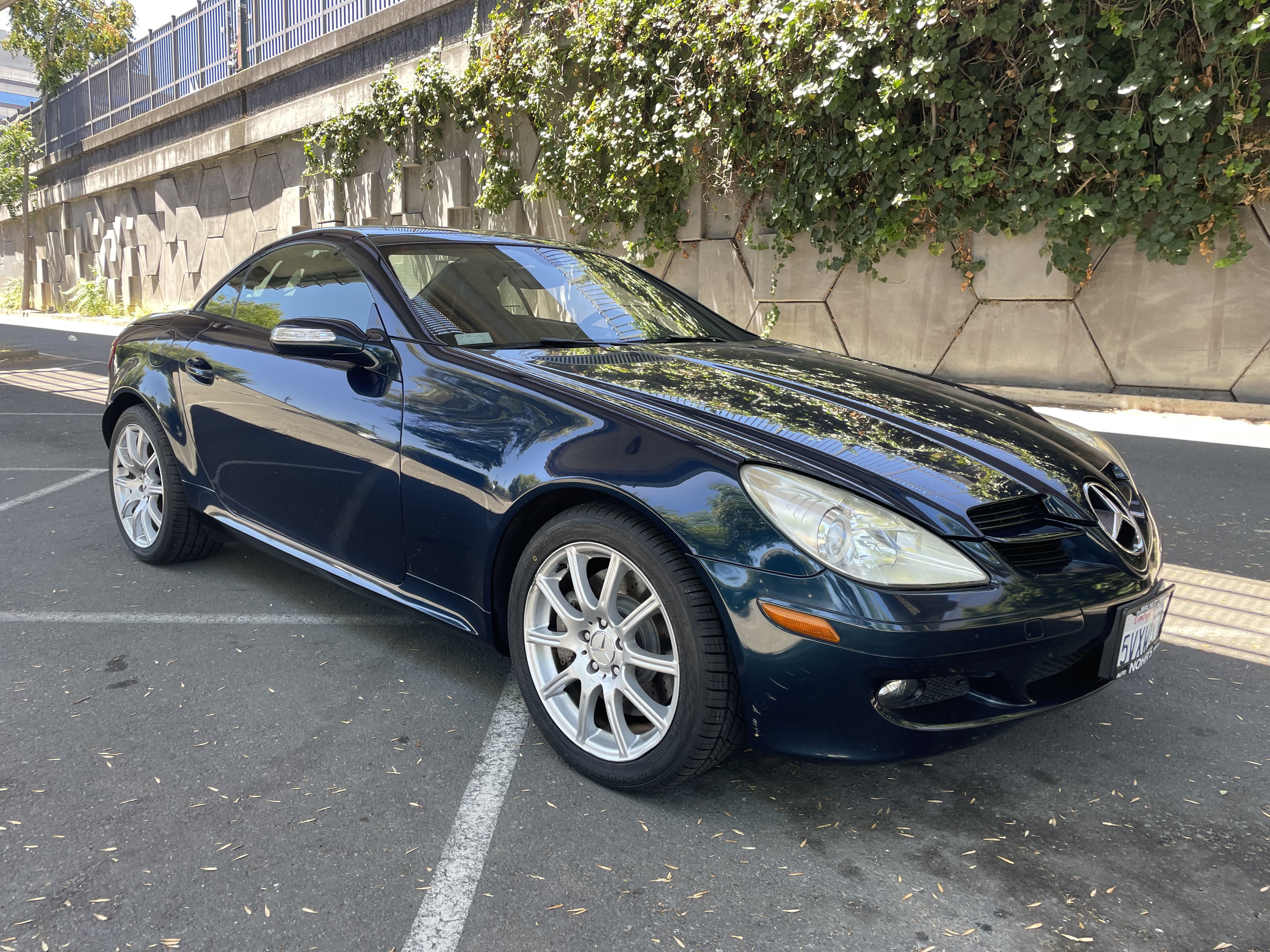 Used 2006 Mercedes-Benz SLK 350 image 6
