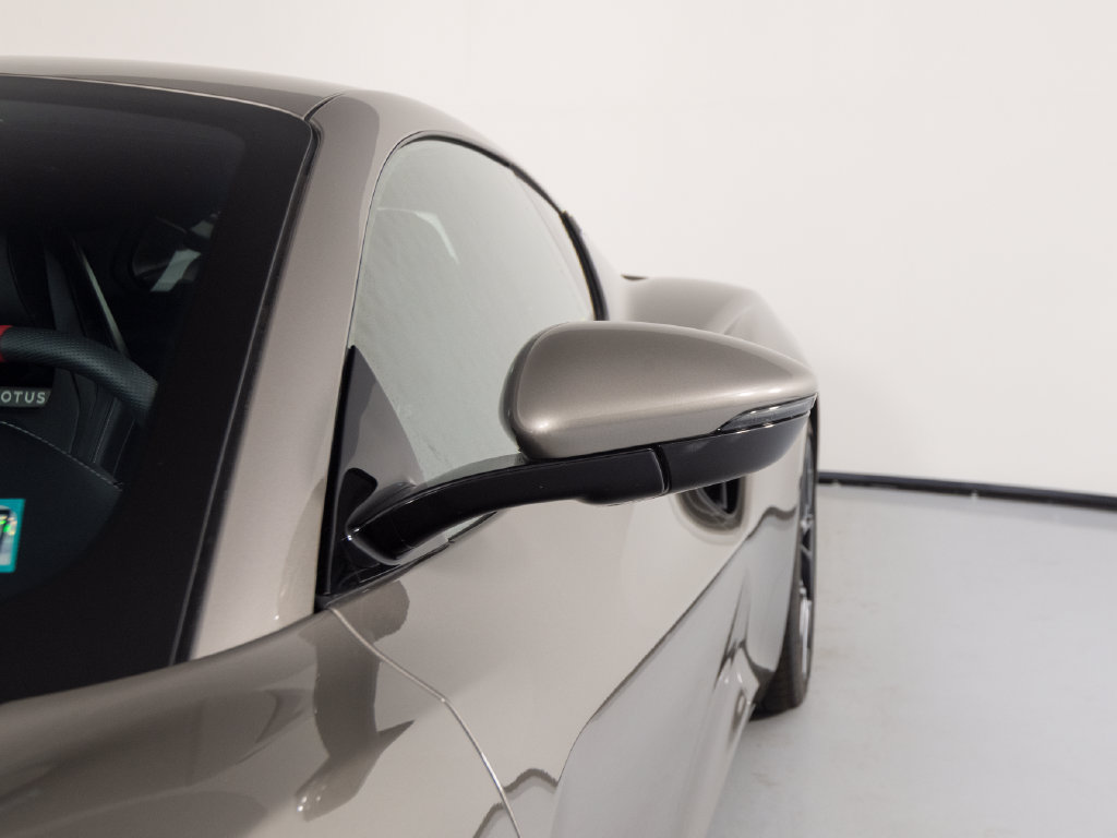 Used 2026 Lotus Emira SE RWD image 40