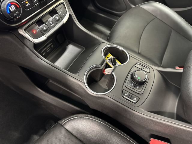 Used 2024 GMC Terrain SLT FWD image 20