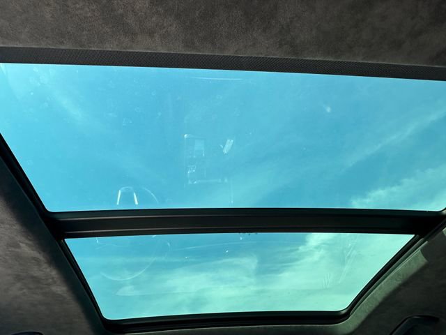 Used 2021 Audi RS Q8 w/ Interior Protection Package image 18