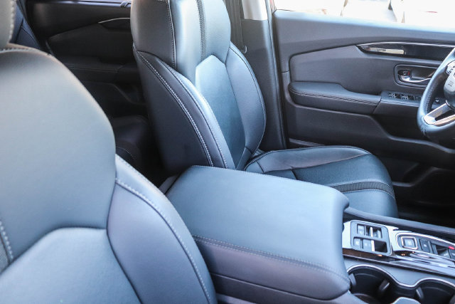 Certified 2025 Honda Pilot EX-L image 16