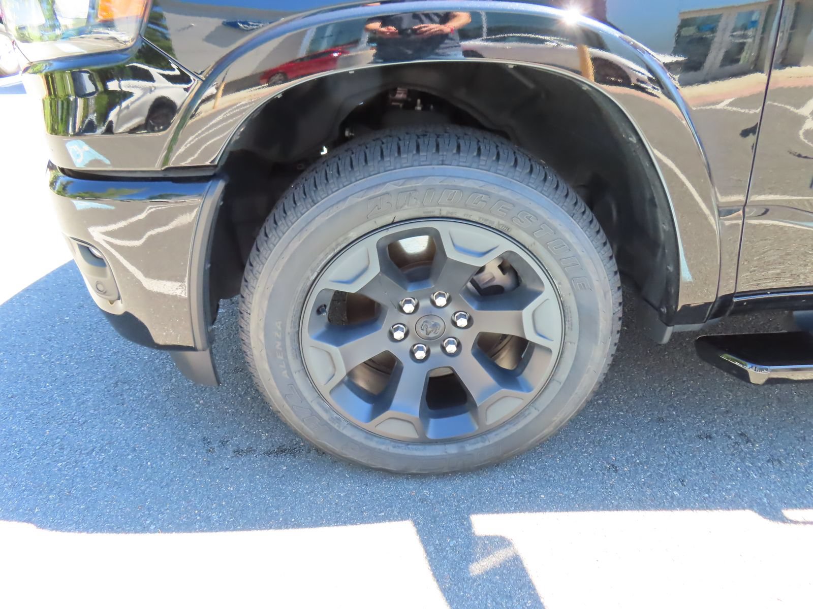 Used 2025 RAM 1500 Big Horn AWD/4WD image 13