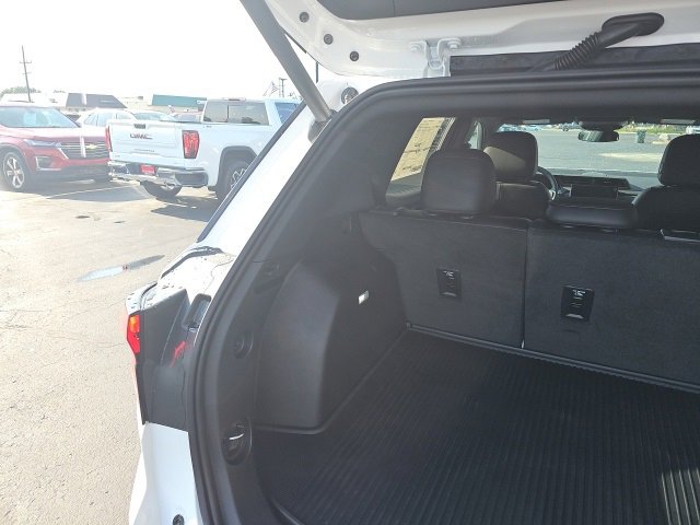 New 2026 GMC Terrain AT4 w/ LPO, Floor Liner Package image 11