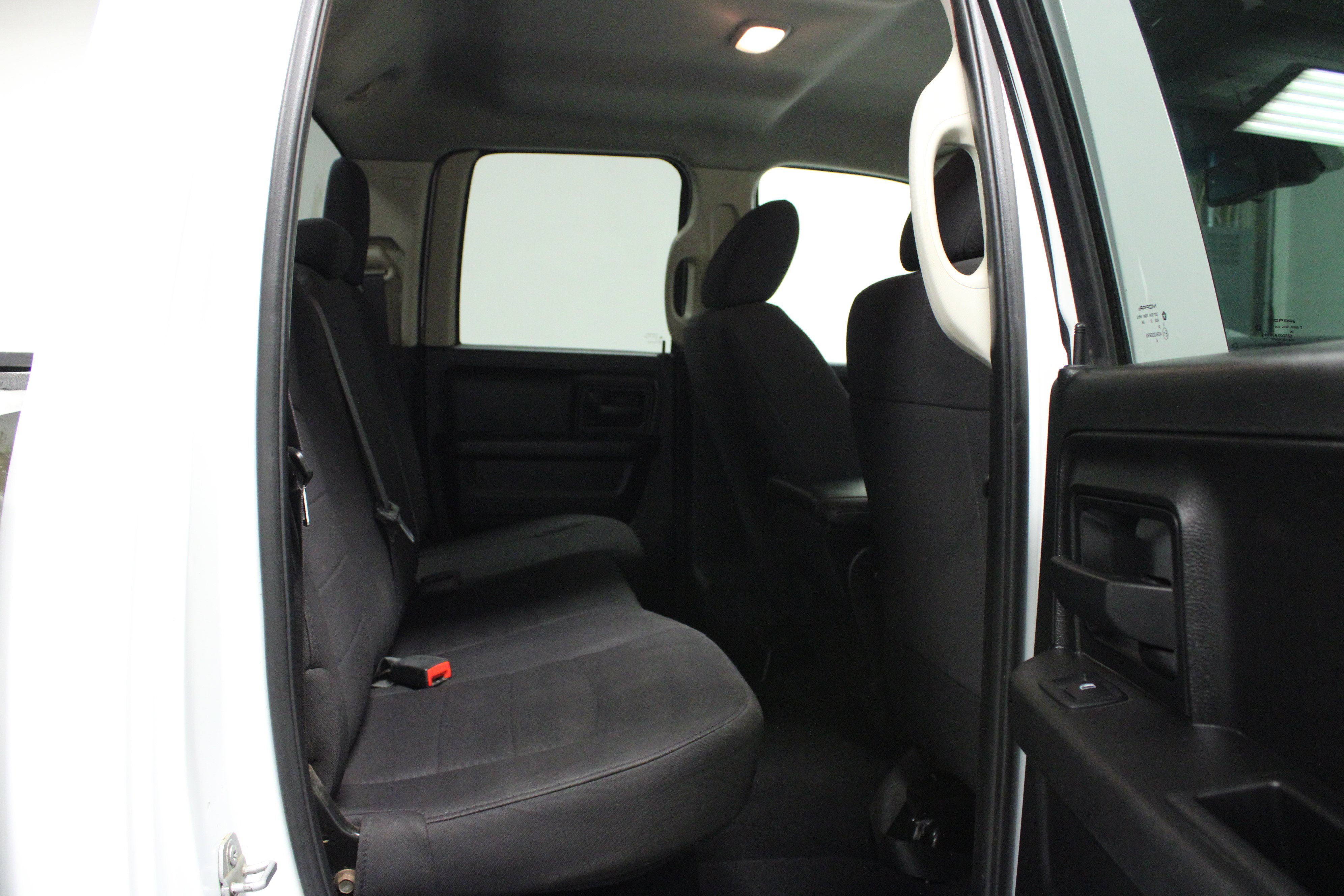 Used 2019 RAM 1500 Express w/ Wheel & Sound Group AWD/4WD image 15