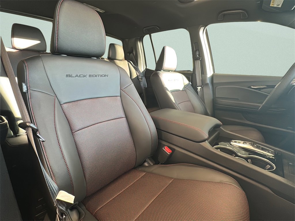 New 2026 Honda Ridgeline Black Edition image 16