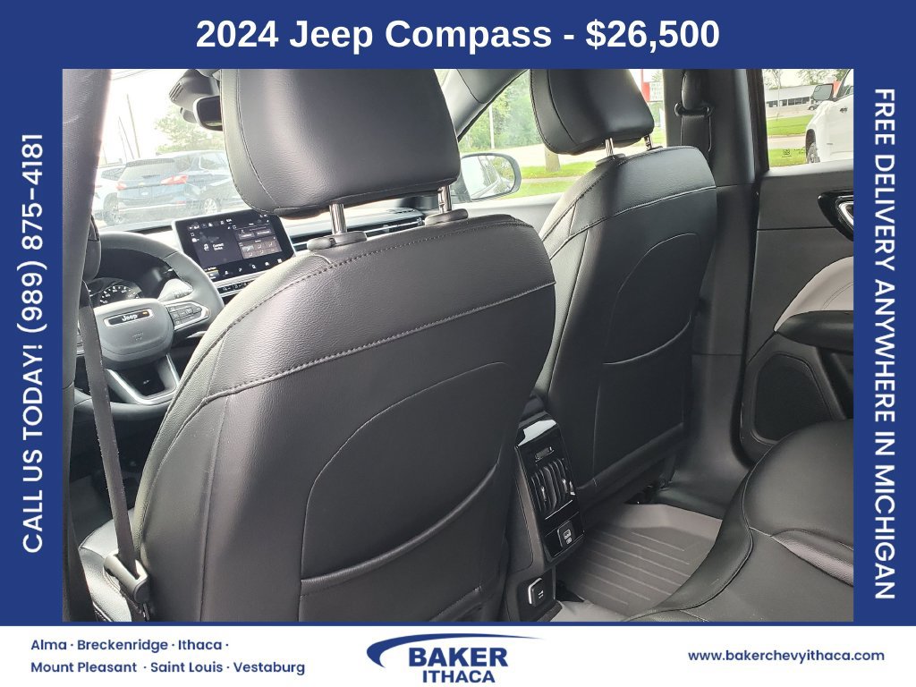 Used 2024 Jeep Compass Limited AWD/4WD image 29