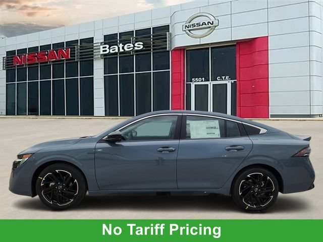 New 2026 Nissan Sentra SR FWD image 3