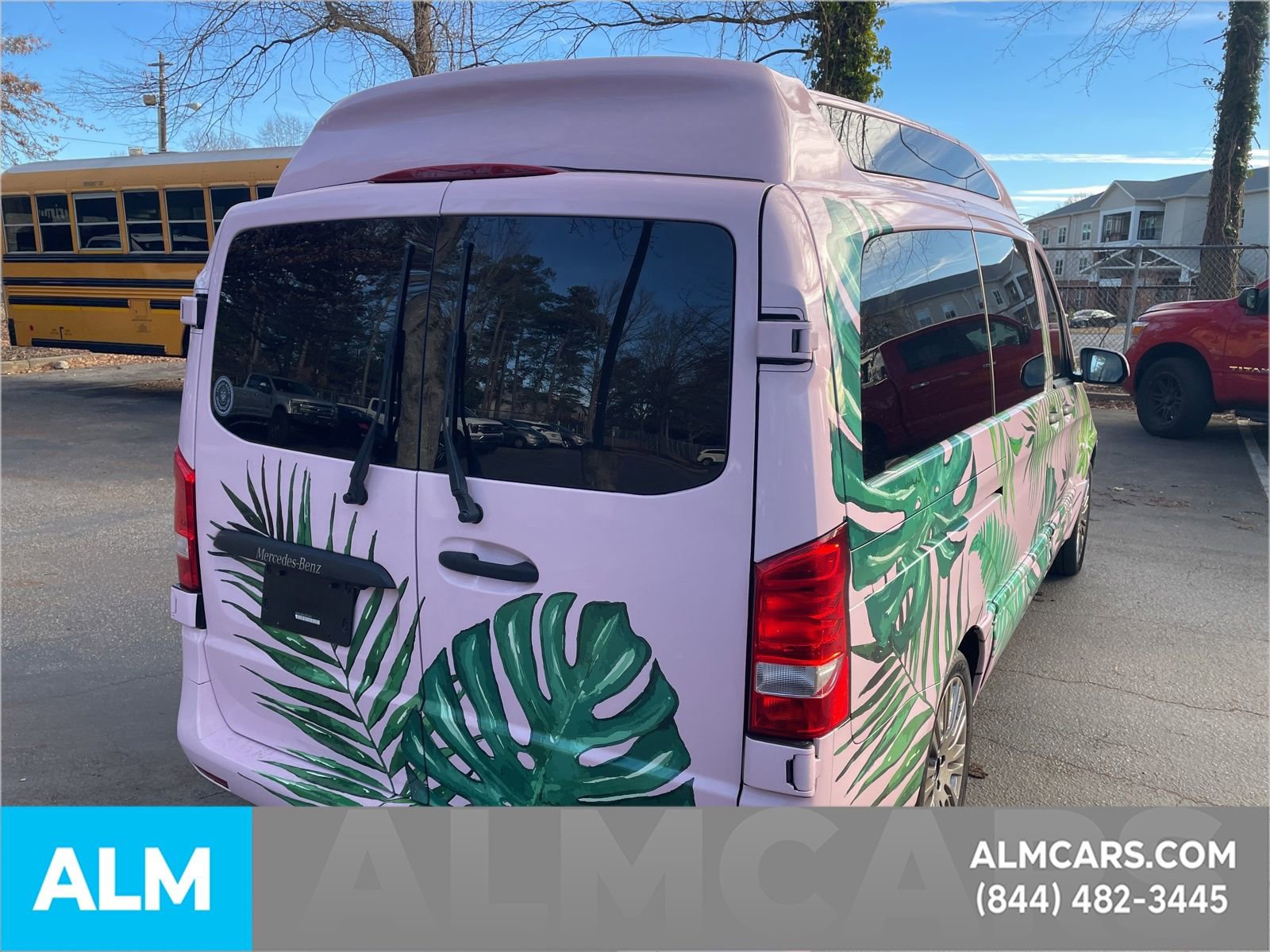 Used 2018 Mercedes-Benz Metris Passenger image 6