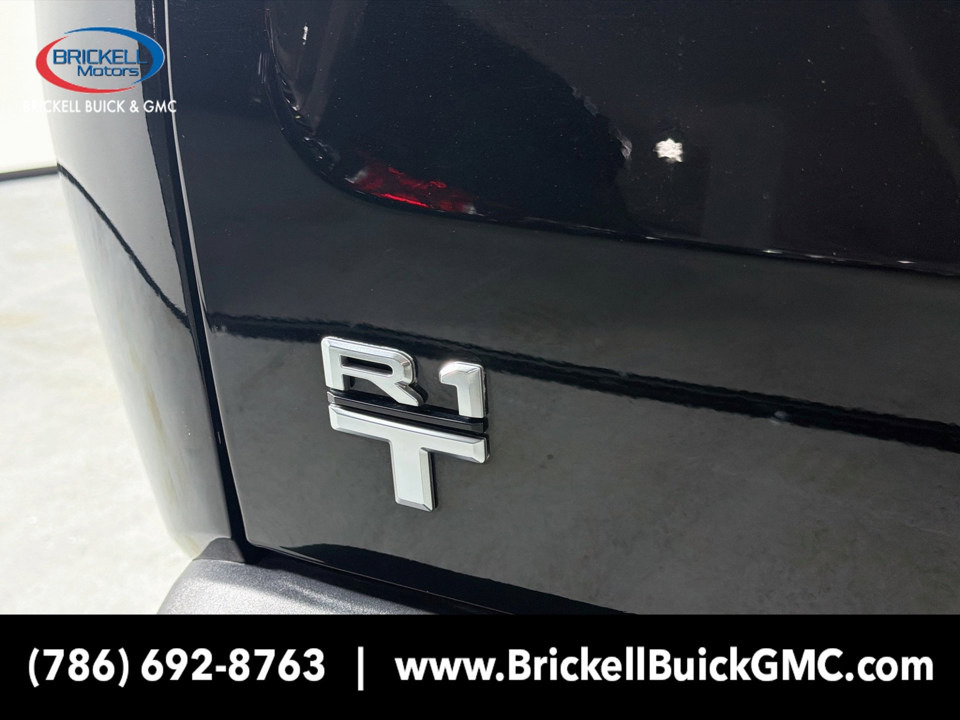 Used 2025 Rivian R1T Adventure Dual AWD/4WD image 13