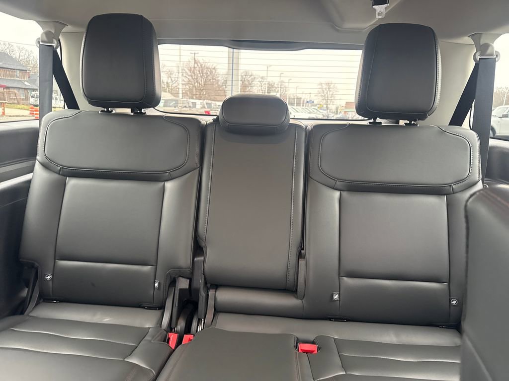 Used 2025 Ford Expedition Max Active AWD/4WD image 25