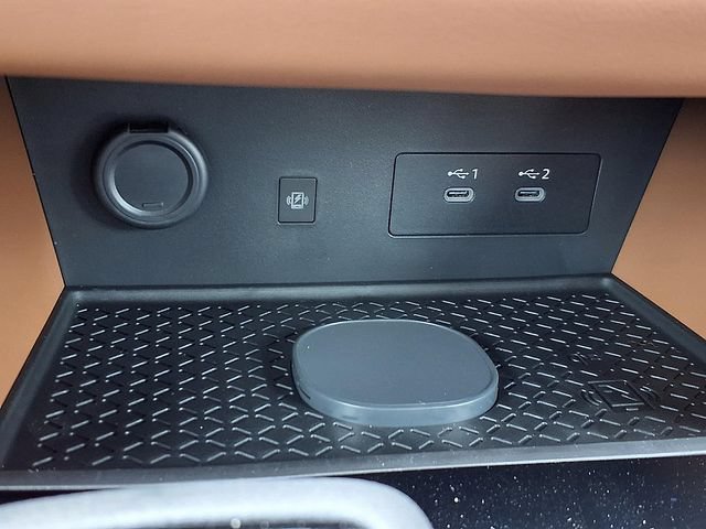 New 2026 Nissan Pathfinder Platinum AWD/4WD image 18
