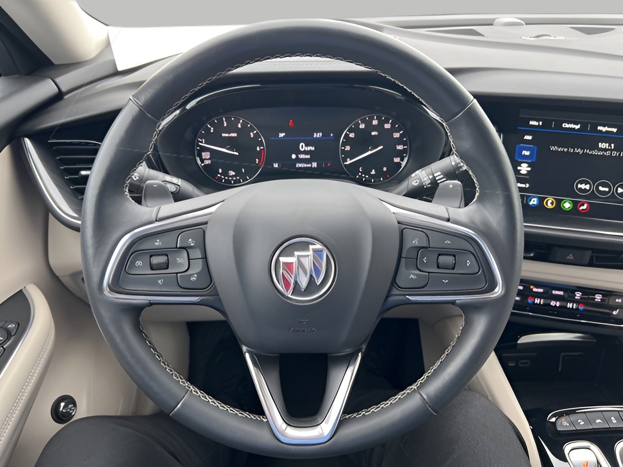 Used 2022 Buick Envision Preferred image 17