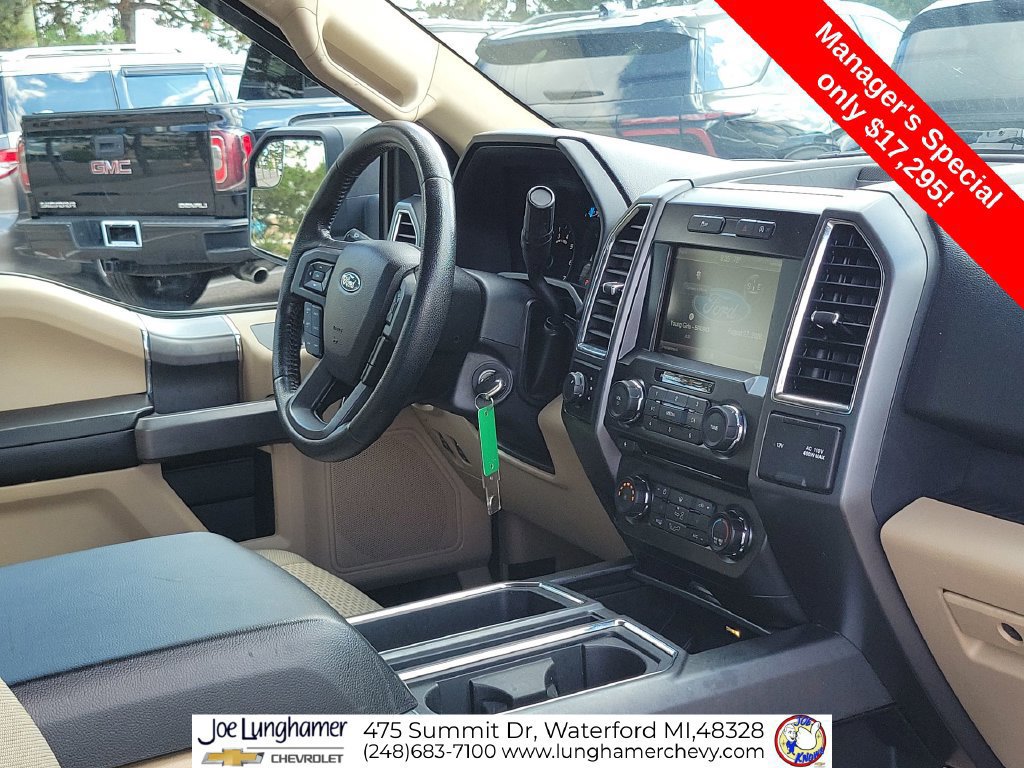 Used 2015 Ford F150 XLT w/ Equipment Group 302A Luxury AWD/4WD image 29