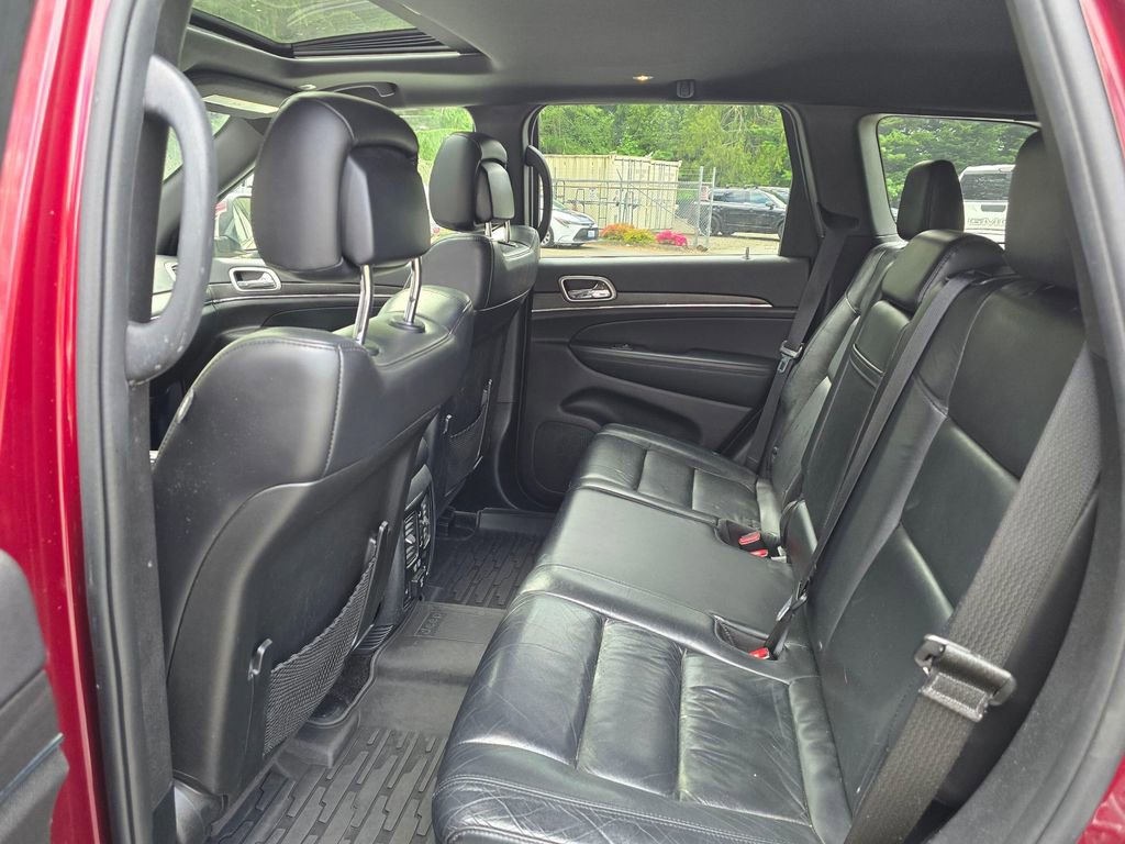 Used 2018 Jeep Grand Cherokee Limited AWD/4WD image 10