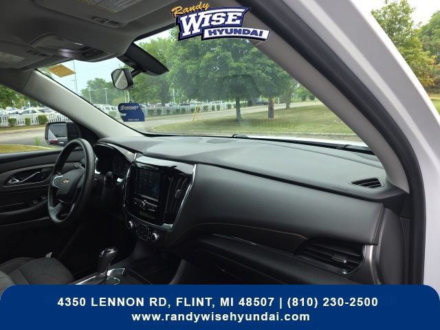 Used 2019 Chevrolet Traverse LS AWD/4WD image 21