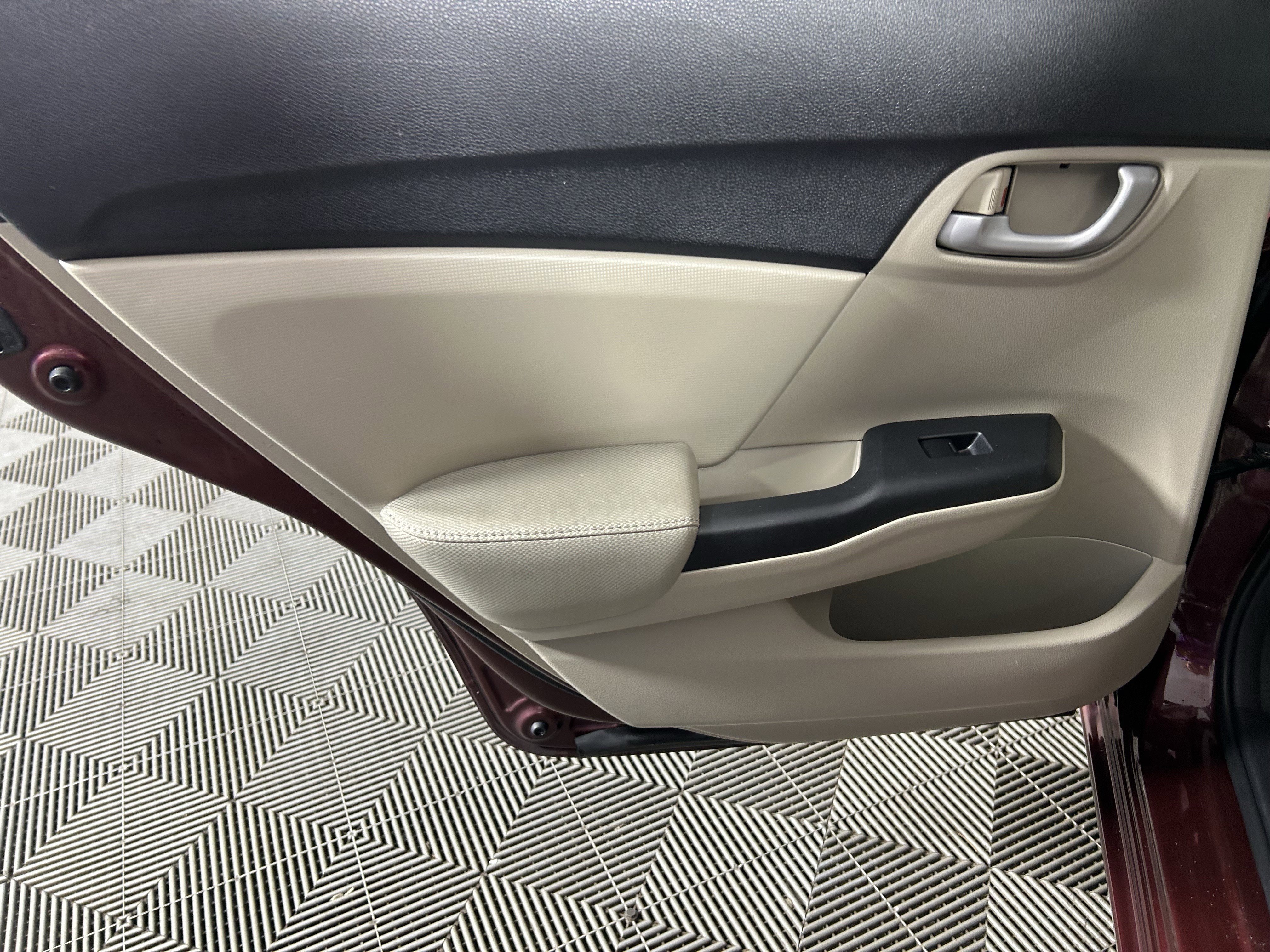 Used 2014 Honda Civic LX image 36