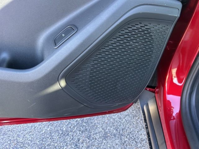 New 2026 Chevrolet Traverse LT w/ Midnight/Sport Edition image 14