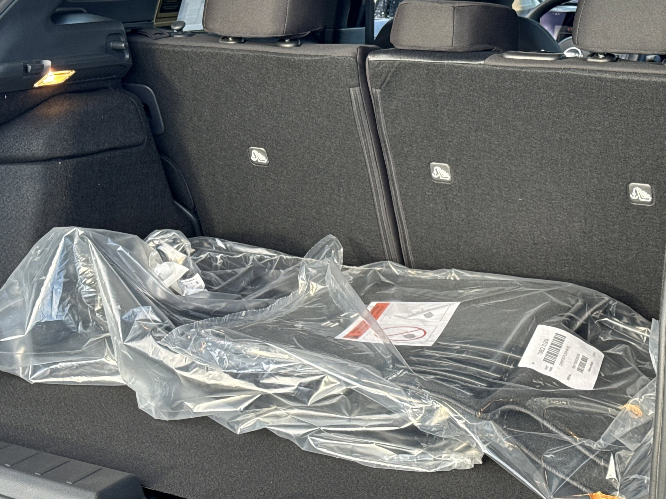 New 2026 Nissan Kicks SV w/ SV Premium Package AWD/4WD image 17