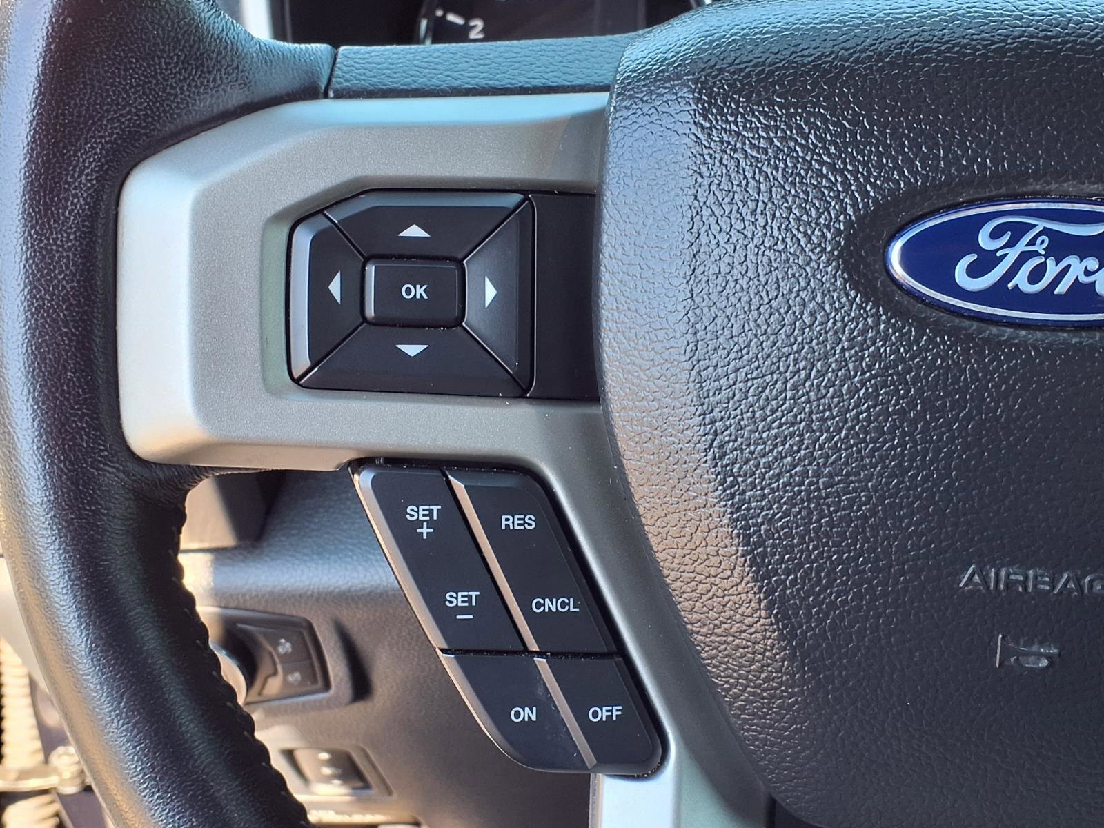 Used 2022 Ford F250 Lariat w/ Lariat Ultimate Package image 26