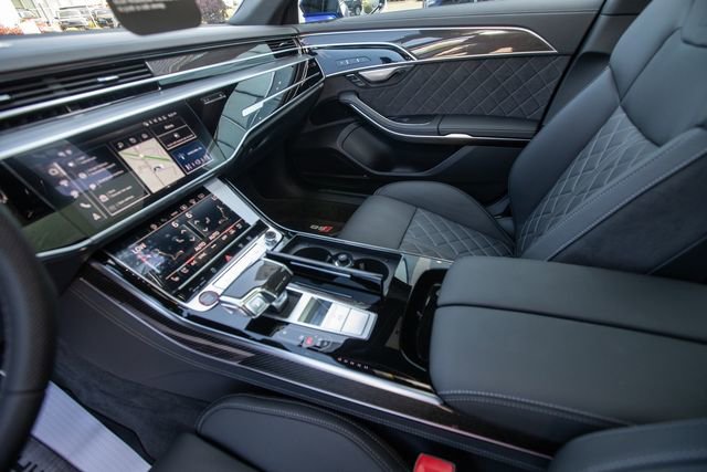 New 2025 Audi S8 image 21
