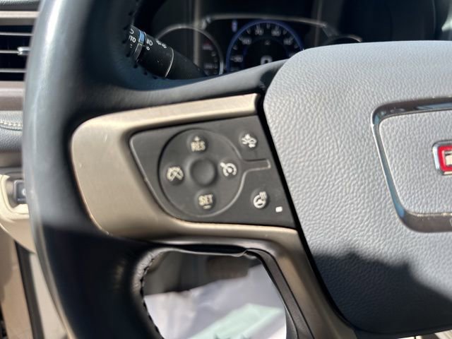 Used 2022 GMC Acadia Denali w/ Denali Ultimate Package AWD/4WD image 19