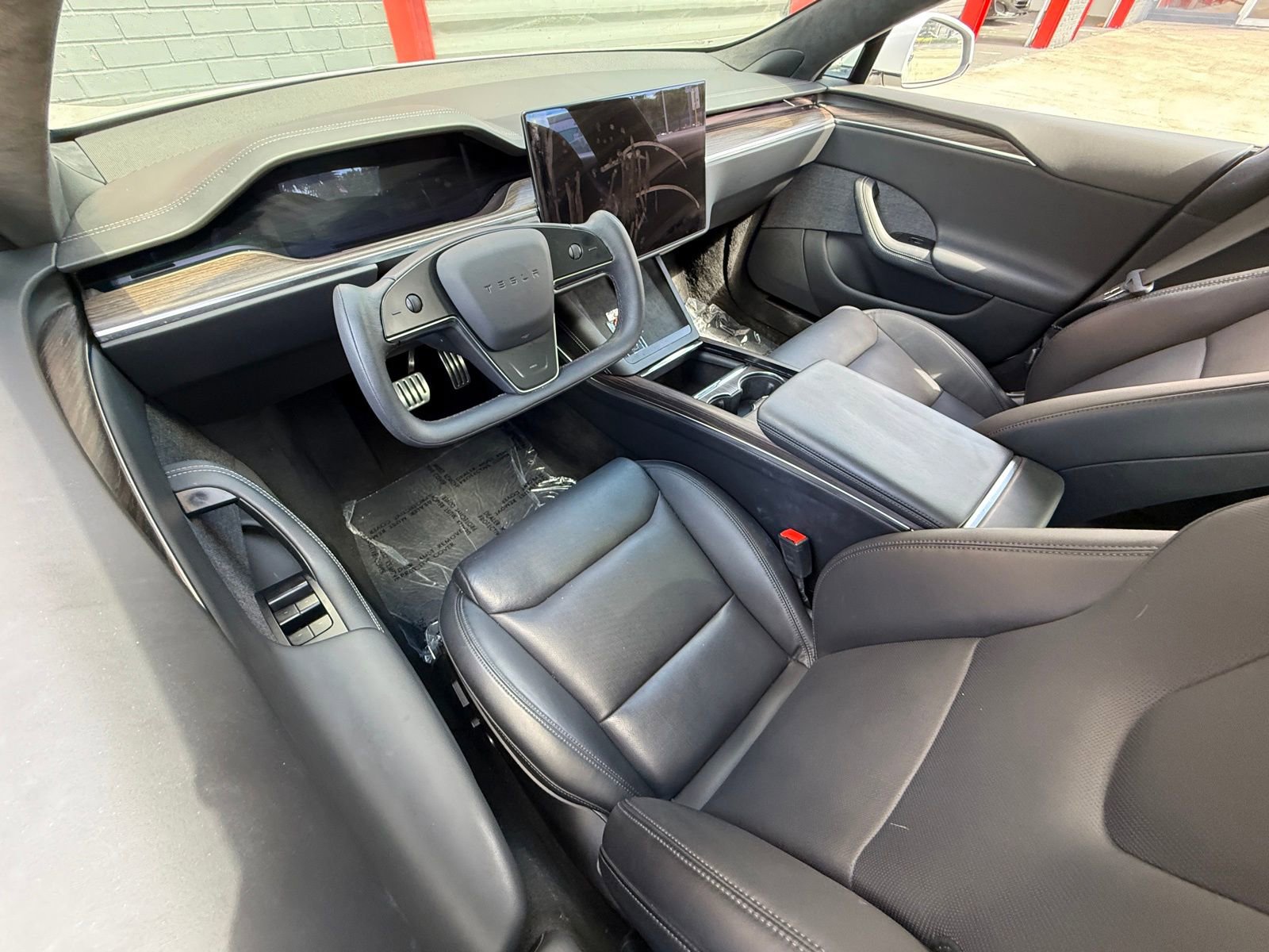 Used 2022 Tesla Model S AWD/4WD image 21