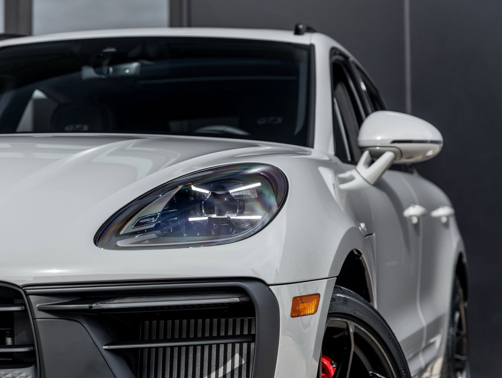 New 2026 Porsche Macan GTS AWD/4WD image 17