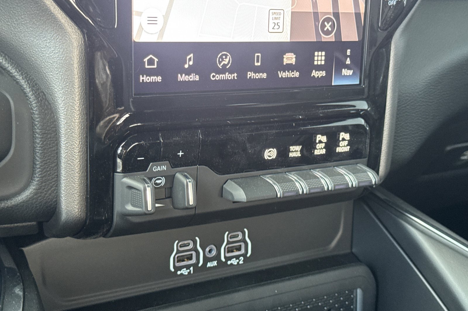 New 2026 RAM 3500 Laramie w/ Night Edition AWD/4WD image 19