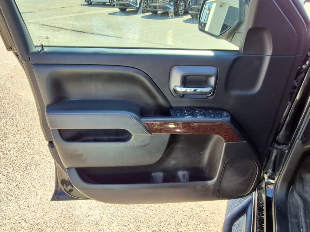 Used 2016 GMC Sierra 1500 SLE w/ SLE Value Package image 12