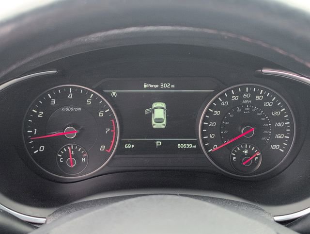 Used 2023 Kia Stinger GT2 w/ Red Interior Color Package image 24