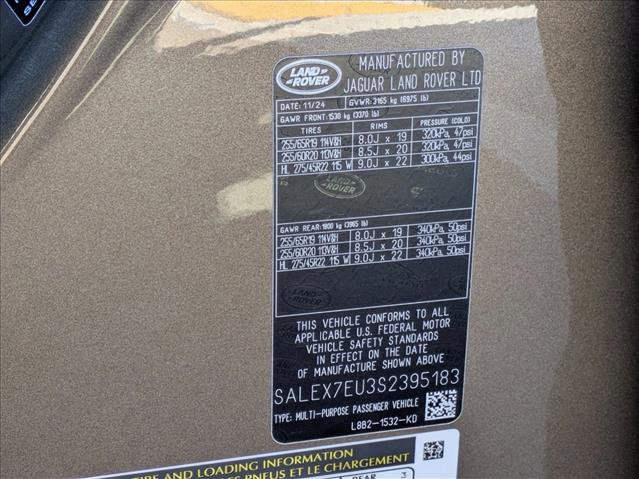 Certified 2025 Land Rover Defender 110 X AWD/4WD image 27