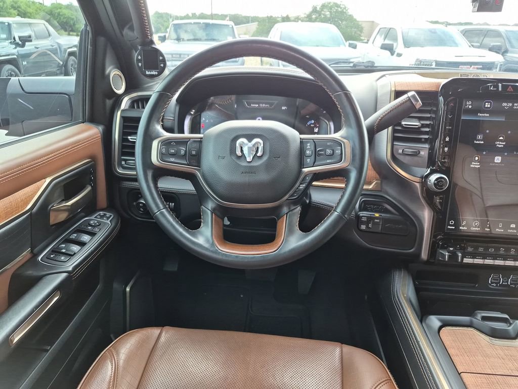 Used 2023 RAM 3500 Limited AWD/4WD image 34