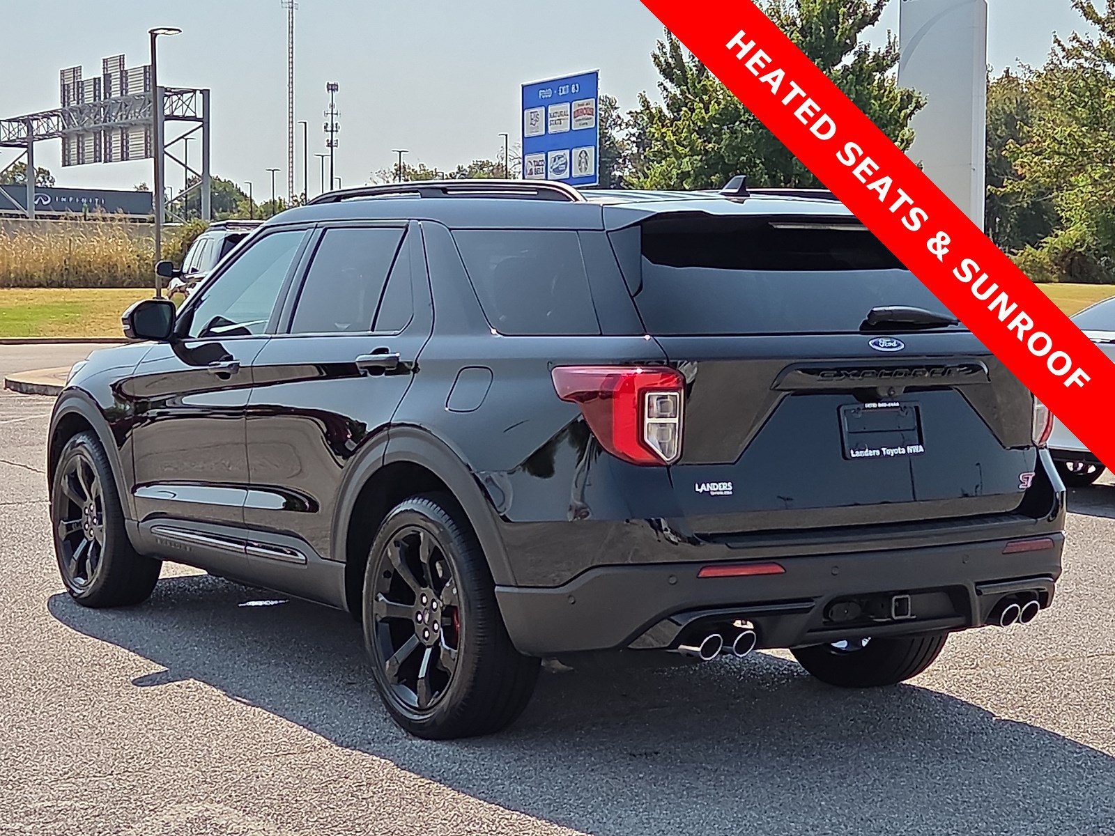 Used 2023 Ford Explorer ST w/ Equipment Group 401A AWD/4WD image 4